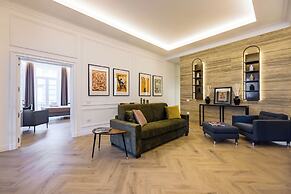 Chic Lifestyle Apartment