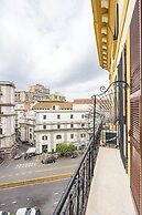 Chic Lifestyle Apartment