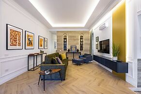 Chic Lifestyle Apartment
