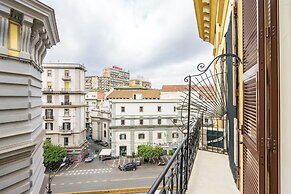 Chic Lifestyle Apartment