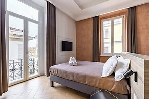 Chic Lifestyle Apartment