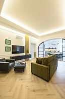 Chic Lifestyle Apartment