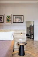 Chic Lifestyle Apartment
