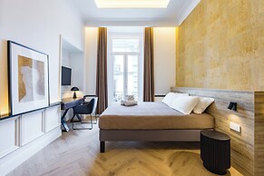 Chic Lifestyle Apartment