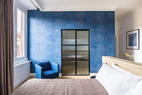 Chic Lifestyle Apartment