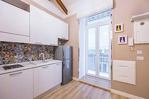 Toledo Warm Renovated Studio