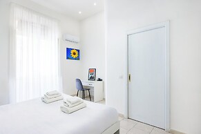 Urban Base Garibaldi by Napoliapartments