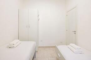 Urban Base Garibaldi by Napoliapartments