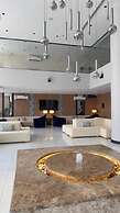 Fiori Airport hotel