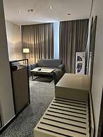 Fiori Airport hotel
