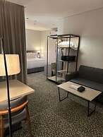 Fiori Airport hotel