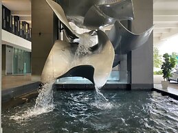 Central Residence - Free Gym Pool
