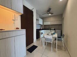 Central Residence - Free Gym Pool