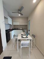 Central Residence - Free Gym Pool