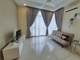 Central Residence - Free Gym Pool