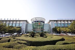 Southern Airlines Pearl Hotel