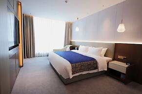 Southern Airlines Pearl Hotel