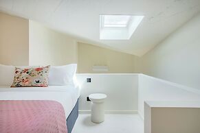 Minimalist Loft at Terracotta Collection