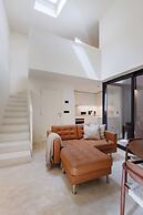 Minimalist Loft at Terracotta Collection