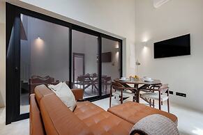 Minimalist Loft at Terracotta Collection