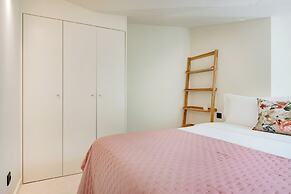 Minimalist Loft at Terracotta Collection