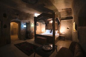 YILKI CAVE SUİTES