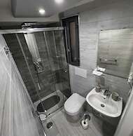 Dag House