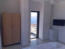 Brian's Rooms
