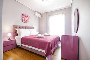 Kalamata Coastal Charm Modern Seaside Escape