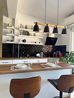Panoramic Seaview Blue Nest - Stylish Getaway