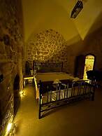 Majestic Manor  Otel