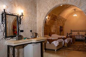 Majestic Manor  Otel
