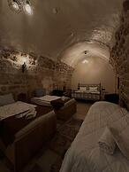 Majestic Manor  Otel