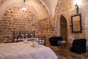 Majestic Manor  Otel