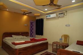 Hotel Mid Town Daringbadi