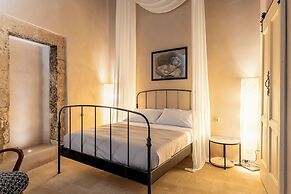 Charming Nest with Terrace by Wonderful Italy