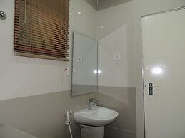 4040 Accomodation