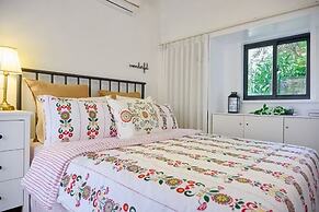 Shanghai Hills&Well-time Scandi Loft