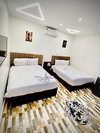 Basha Pyramids INN