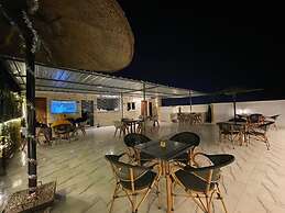 Basha Pyramids INN