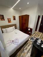 Basha Pyramids INN