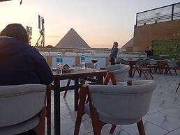 Basha Pyramids INN