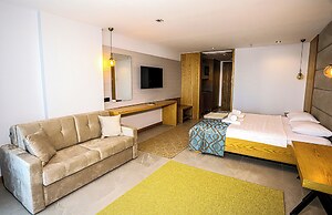 Kaleli Deluxe Homes