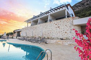 Kaleli Deluxe Homes