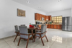 Luxury 4BR Villa with Pool