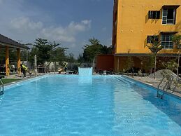 Mersing Pelangi Beach Resort