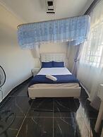 eCRG PARK GUESTHOUSE