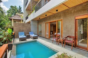 MJ House