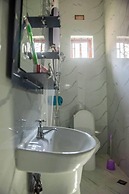 Gracious Hotel