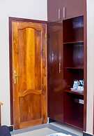 Gracious Hotel
